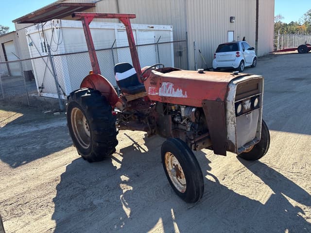 Image of Massey Ferguson 245 equipment image 1