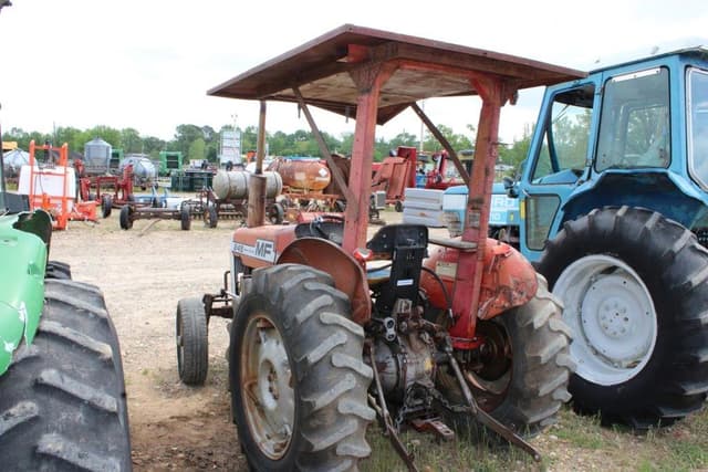 Image of Massey Ferguson 245 equipment image 1