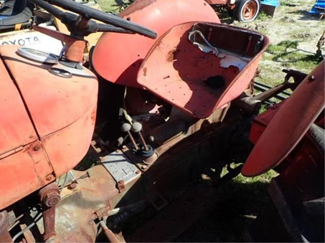 Image of Massey Ferguson 25 equipment image 3