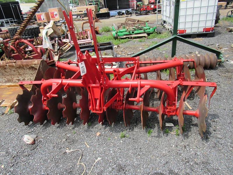 Image of Massey Ferguson 25 Image 0