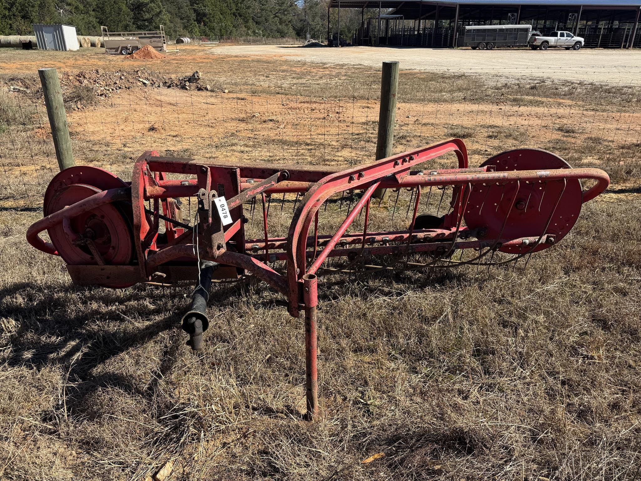 Massey Ferguson 25 Equipment Image0