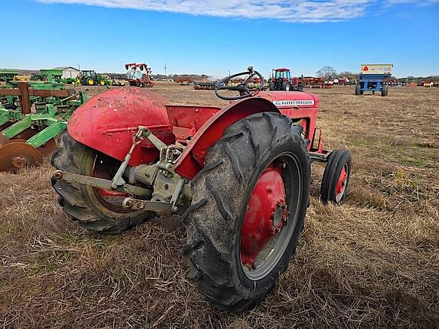 Image of Massey Ferguson 25 equipment image 4