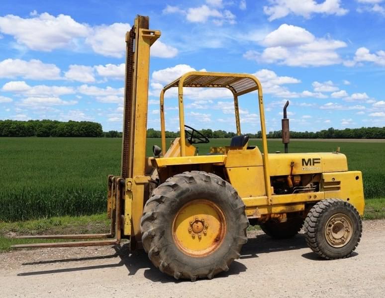 Image of Massey Ferguson 2500 Primary image