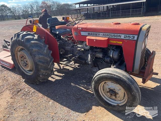 Image of Massey Ferguson 253 equipment image 1