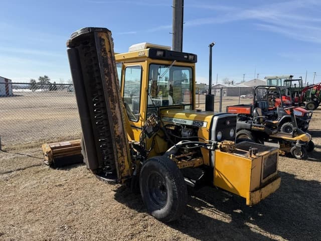 Image of Massey Ferguson 253 equipment image 2