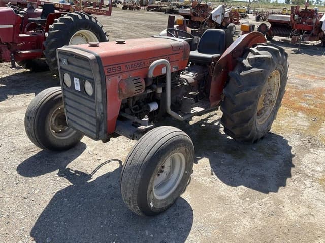 Image of Massey Ferguson 253 equipment image 3