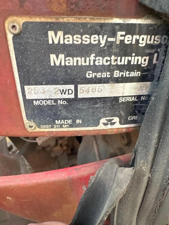 Image of Massey Ferguson 253 equipment image 1