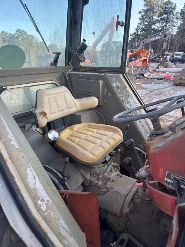 Image of Massey Ferguson 253 equipment image 2