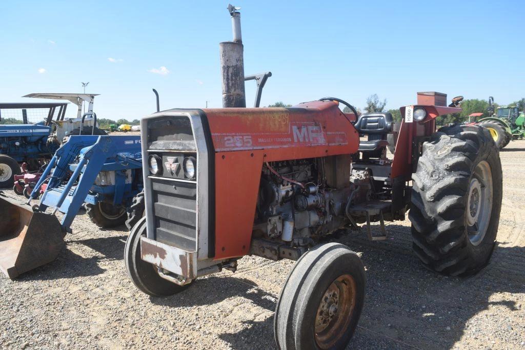 Image of Massey Ferguson 255 Primary image