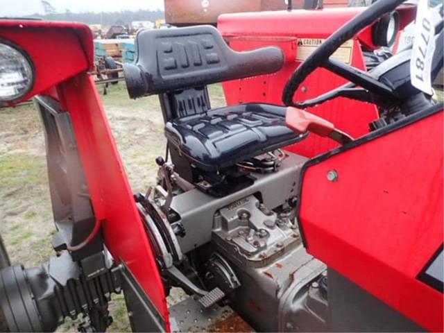 Image of Massey Ferguson 255 equipment image 4