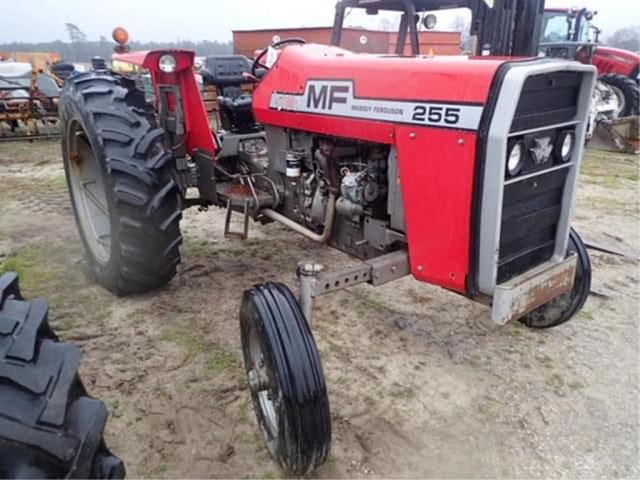 Image of Massey Ferguson 255 equipment image 1