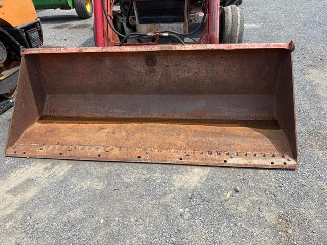 Image of Massey Ferguson 255 equipment image 4