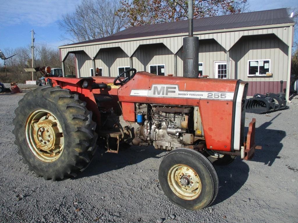 Main image Massey Ferguson 255