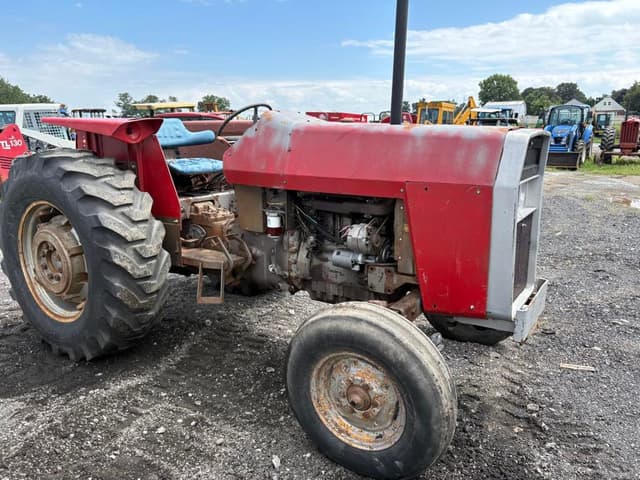 Image of Massey Ferguson 255 equipment image 4