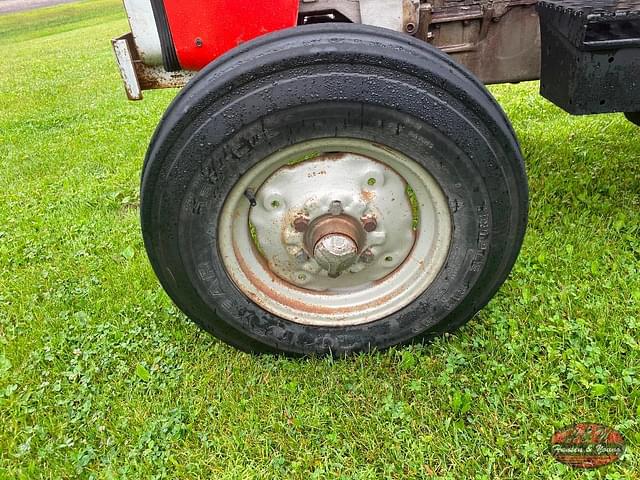 Image of Massey Ferguson 255 equipment image 4