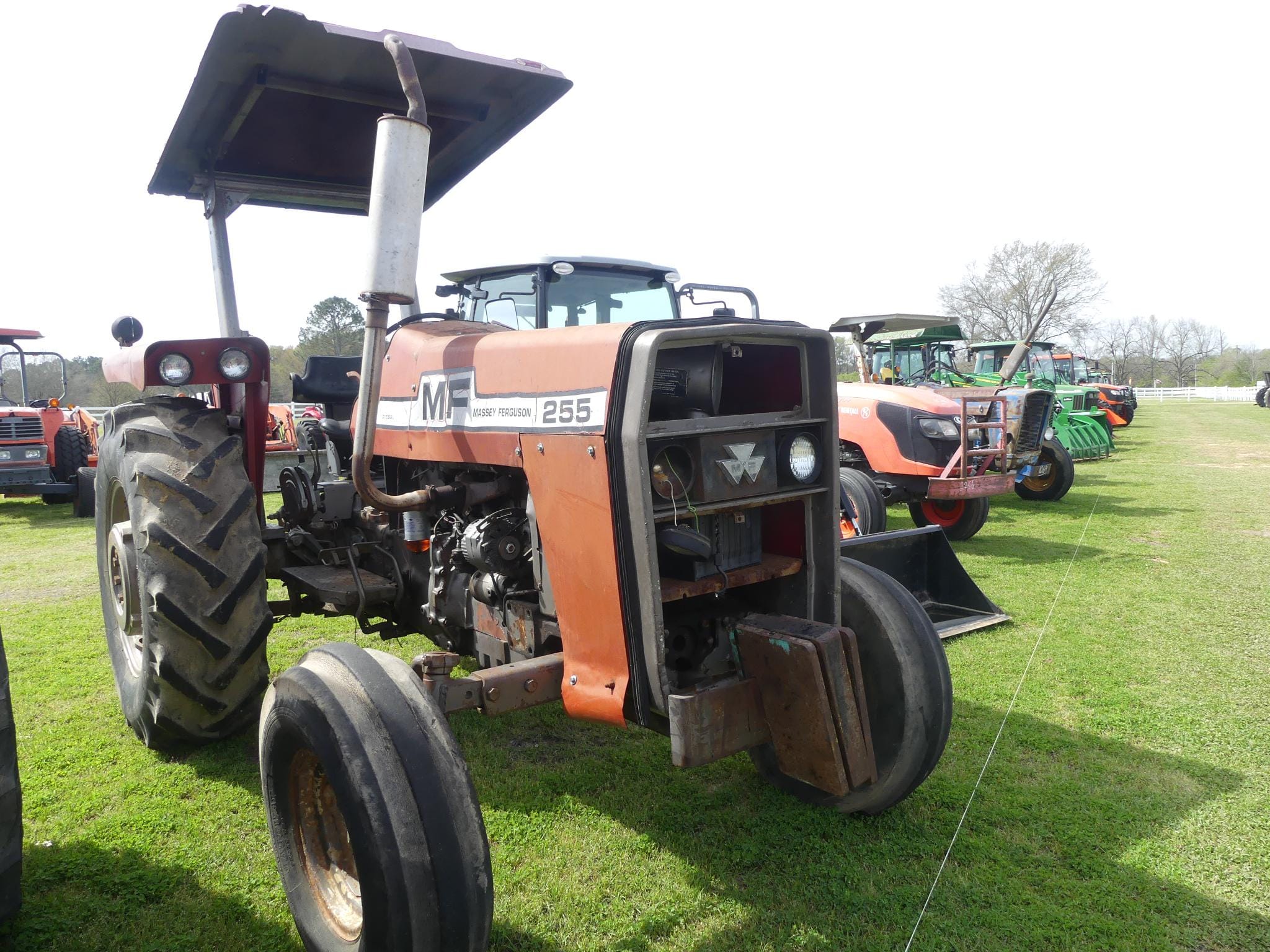 Main image Massey Ferguson 255