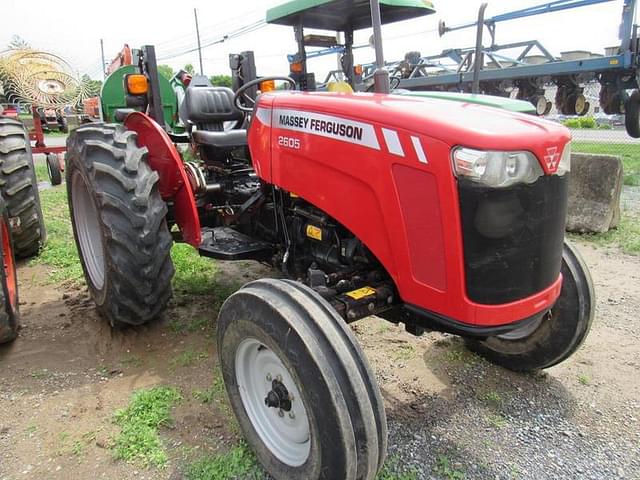 Image of Massey Ferguson 2605 equipment image 3