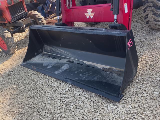 Image of Massey Ferguson 2605 equipment image 1