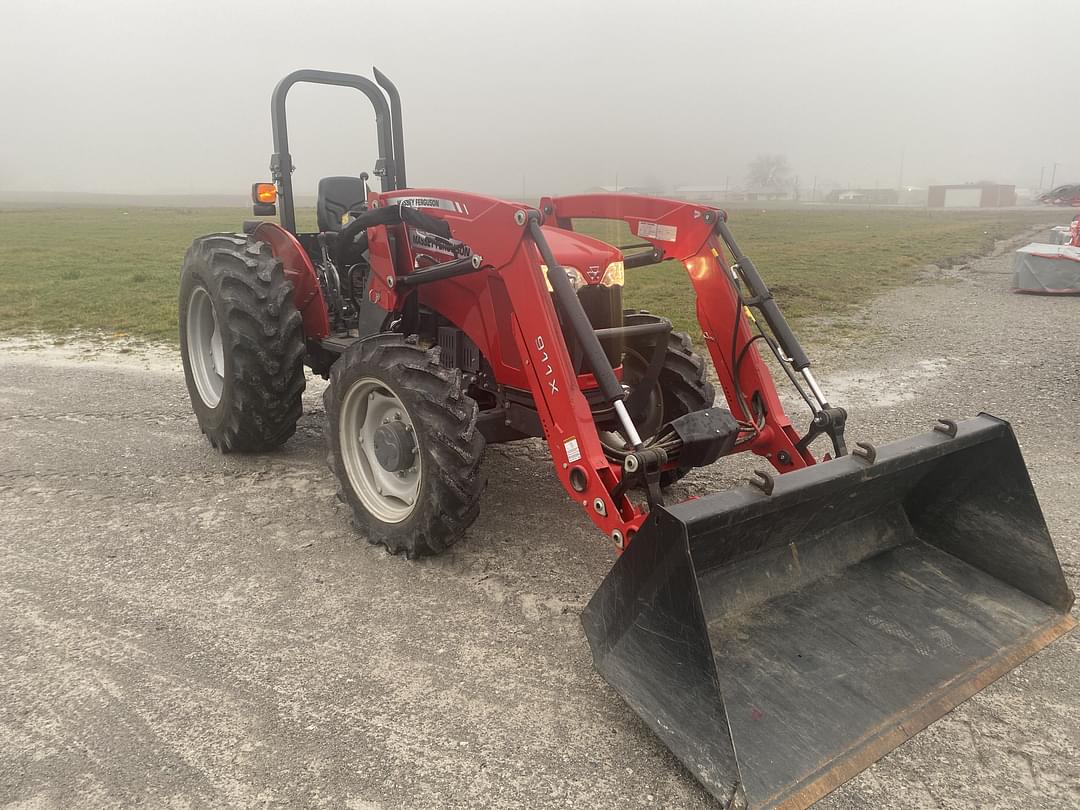 Image of Massey Ferguson 2607H Primary image