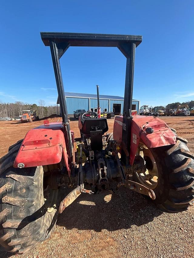 Image of Massey Ferguson 261 equipment image 4