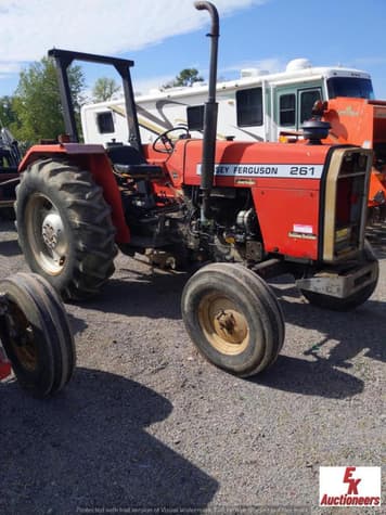 Main image Massey Ferguson 261