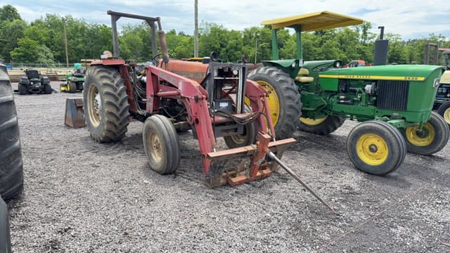 Image of Massey Ferguson 261 equipment image 2