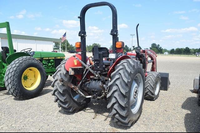 Image of Massey Ferguson 2615 equipment image 2