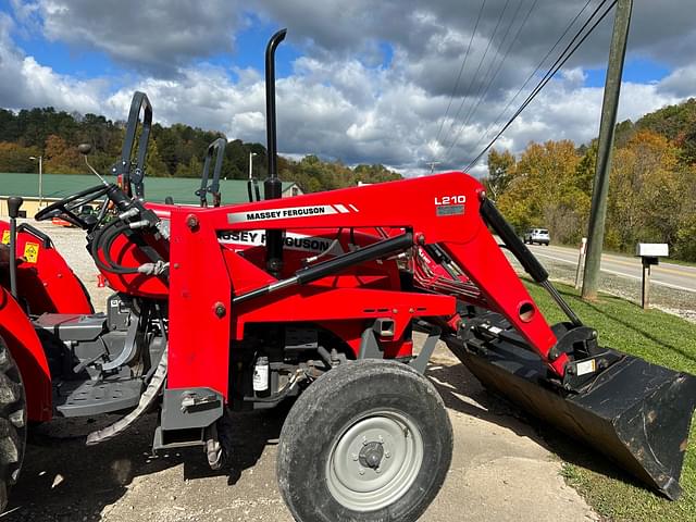 Image of Massey Ferguson 2615 equipment image 4