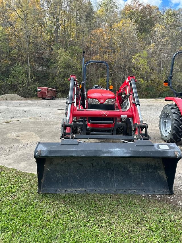 Image of Massey Ferguson 2615 equipment image 3