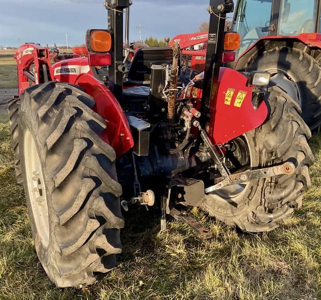 Image of Massey Ferguson 2615 equipment image 4