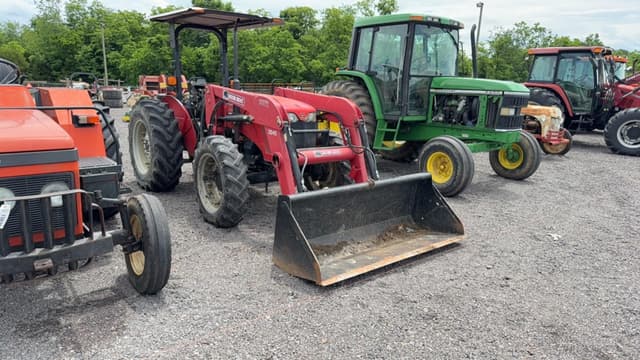 Image of Massey Ferguson 2615 equipment image 2
