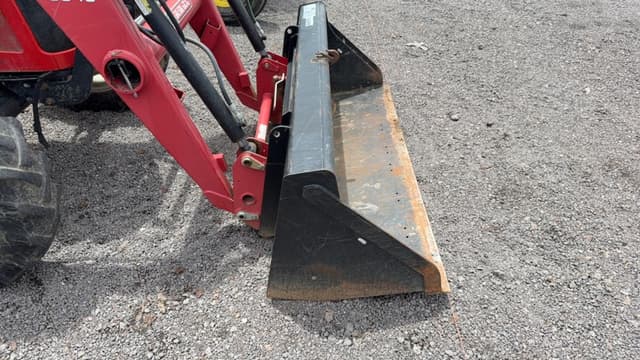 Image of Massey Ferguson 2615 equipment image 3