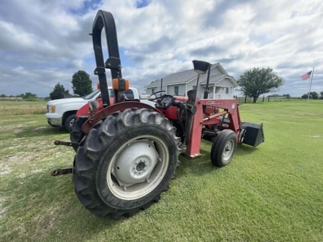Image of Massey Ferguson 2615 equipment image 3
