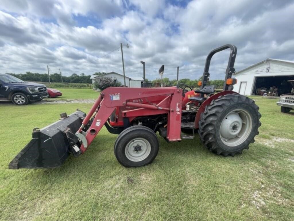Massey Ferguson 2615 Equipment Image0