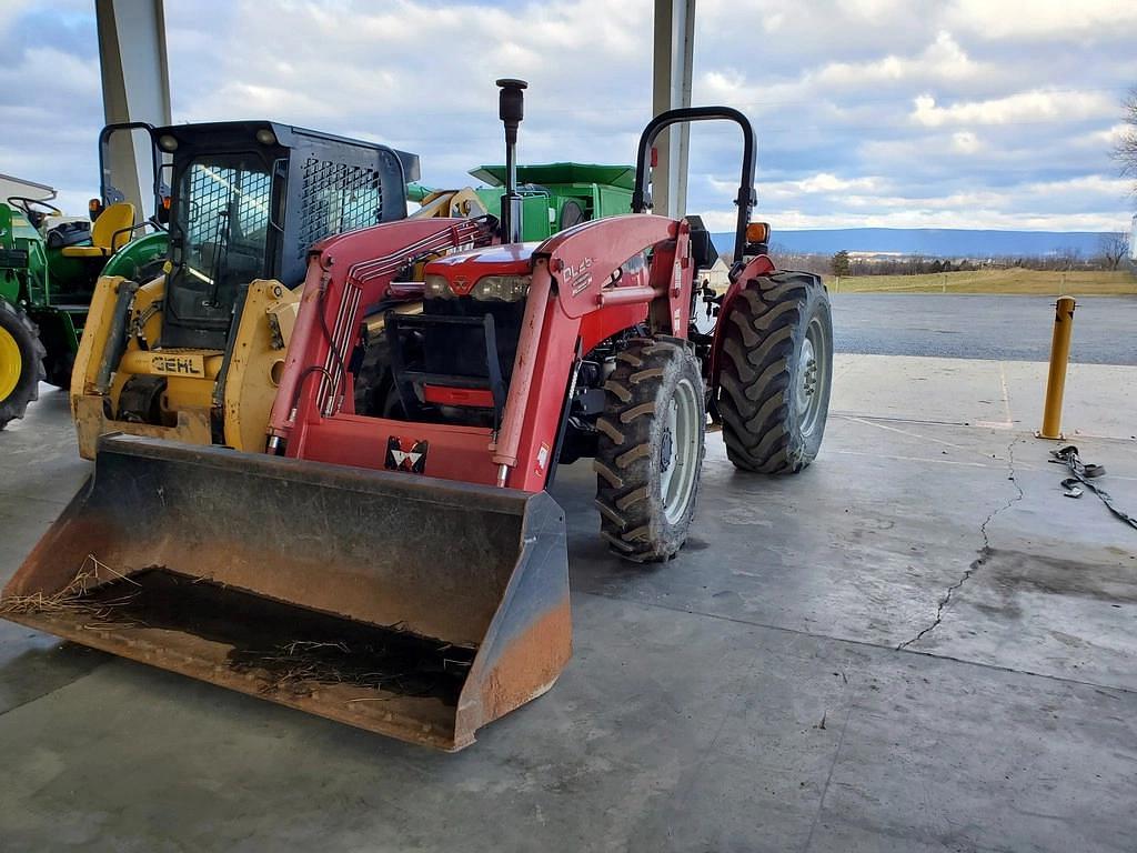 Image of Massey Ferguson 2625 Primary image