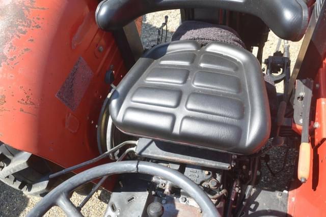 Image of Massey Ferguson 263 equipment image 4