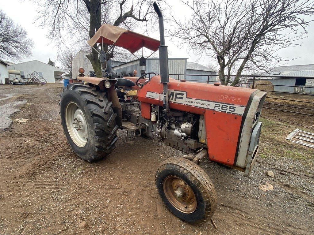 Image of Massey Ferguson 265 Primary image