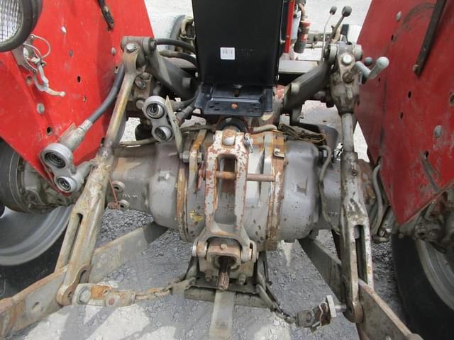Image of Massey Ferguson 265 equipment image 4