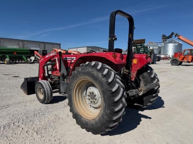 Image of Massey Ferguson 2650 HD equipment image 2