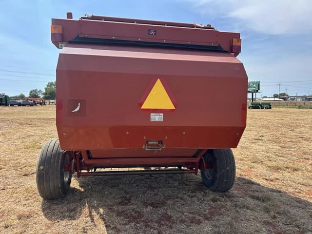Image of Massey Ferguson 2656A equipment image 3