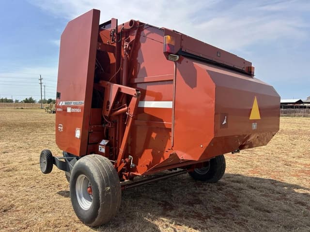 Image of Massey Ferguson 2656A equipment image 2