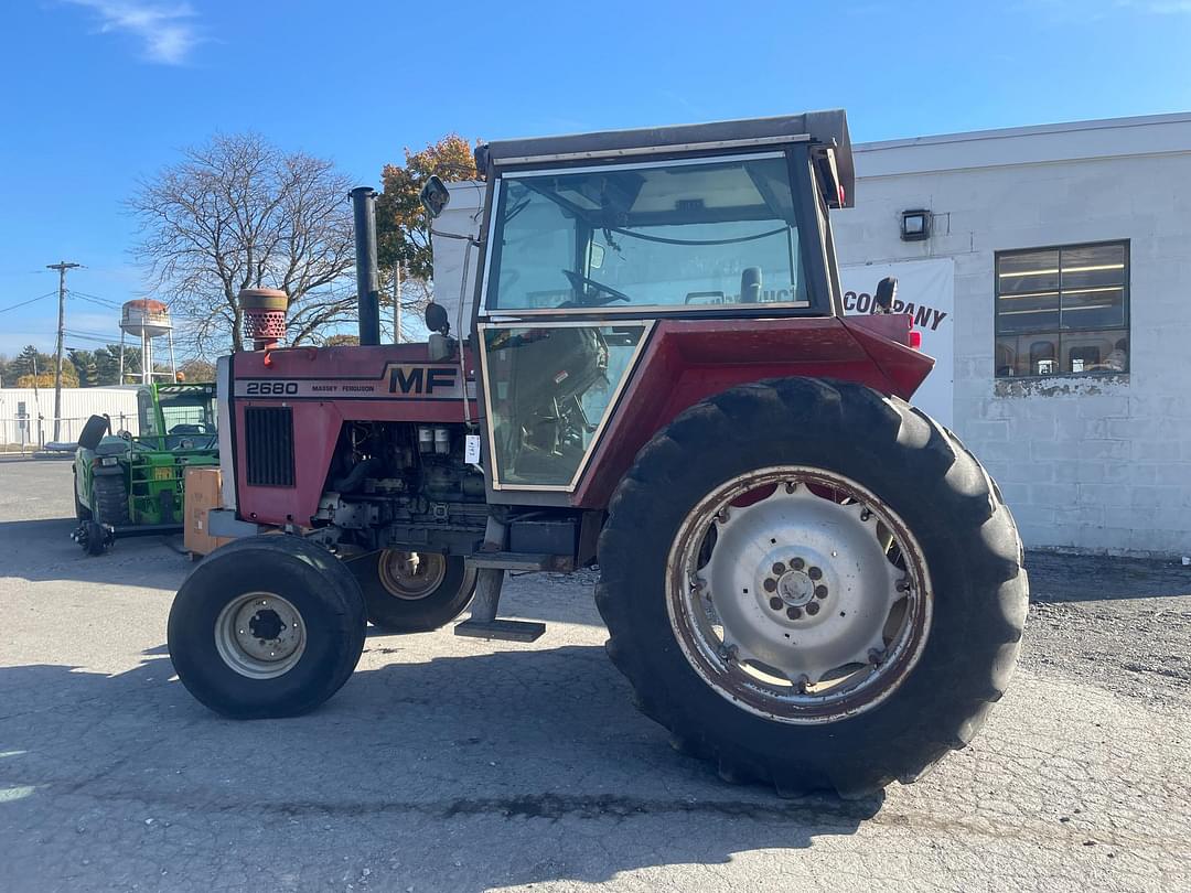 Image of Massey Ferguson 2680 Primary image