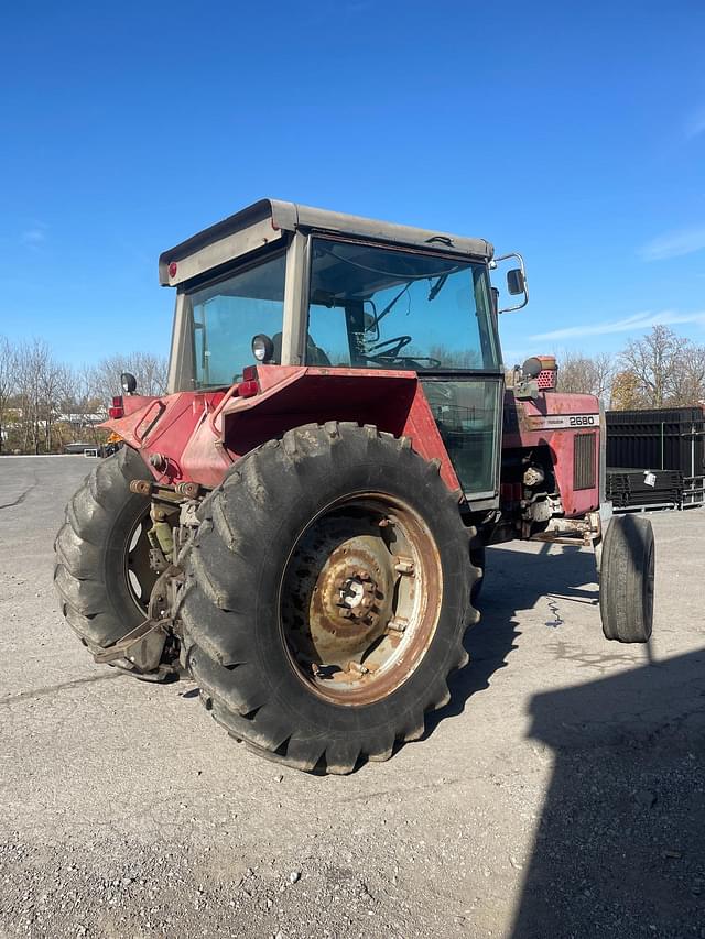 Image of Massey Ferguson 2680 equipment image 2