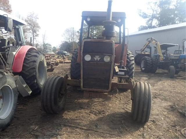 Image of Massey Ferguson 2705 equipment image 1