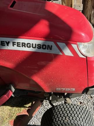 Image of Massey Ferguson 2723 equipment image 3