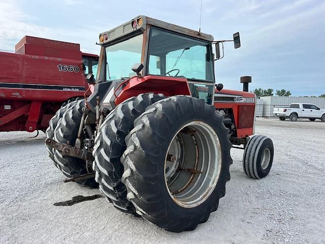 Image of Massey Ferguson 2745 equipment image 4