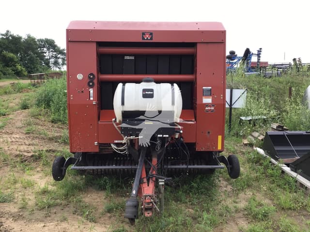 Image of Massey Ferguson 2756 equipment image 1