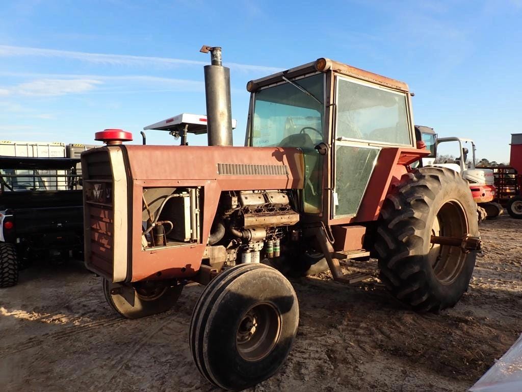 Massey Ferguson 2805 Equipment Image0