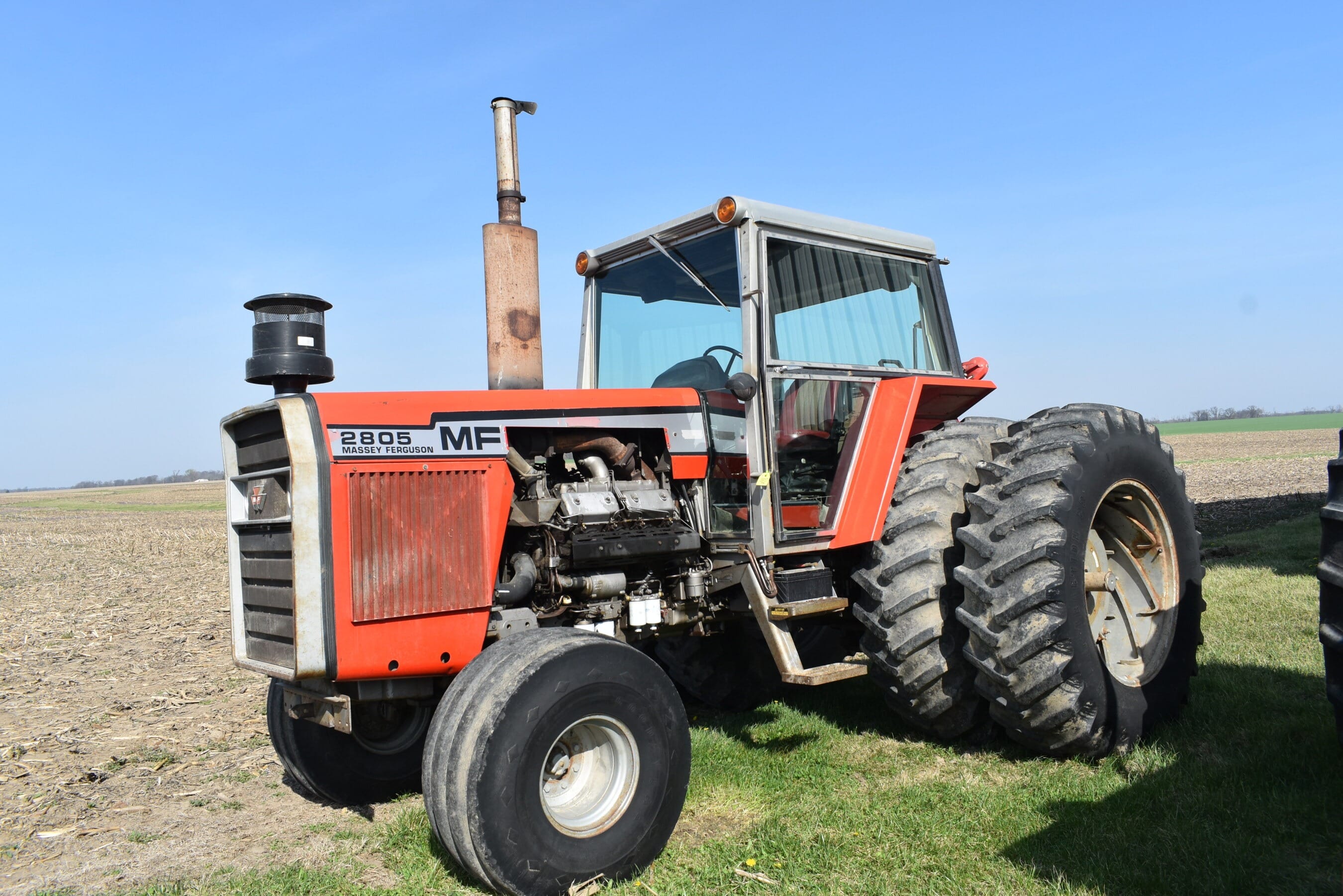 1981 Massey Ferguson 2805 Equipment Image0