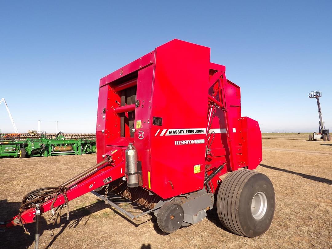 Image of Massey Ferguson Hesston 2846 Primary image